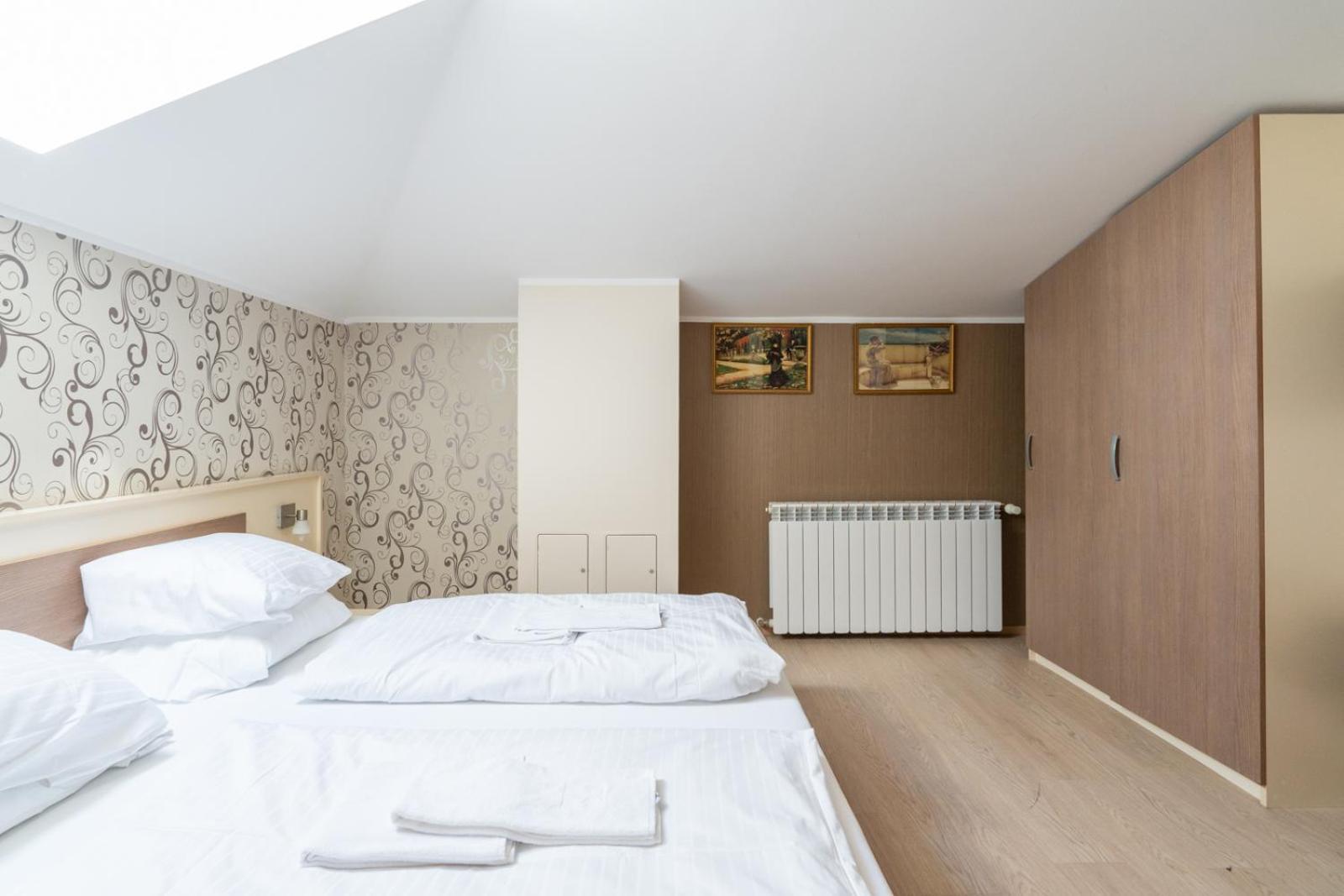 Farawayhomes Aparthotel Near Vienna Airport - Anytime Self Check-In Bruck an der Leitha Exterior photo