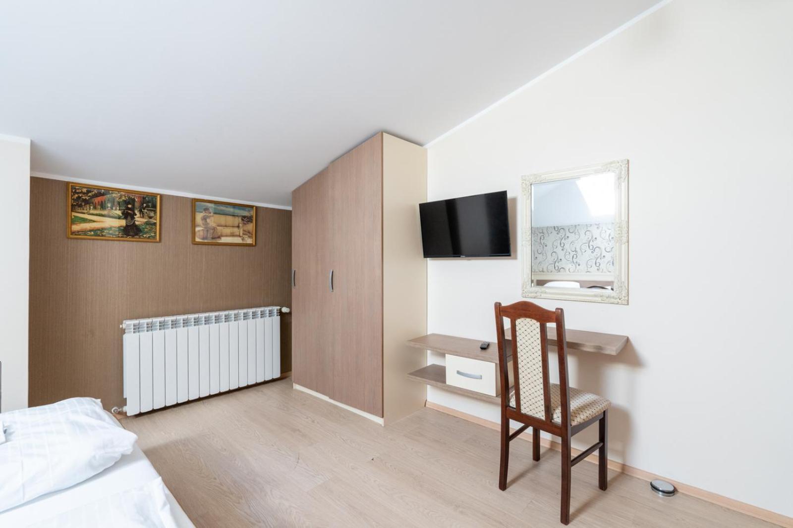Farawayhomes Aparthotel Near Vienna Airport - Anytime Self Check-In Bruck an der Leitha Exterior photo