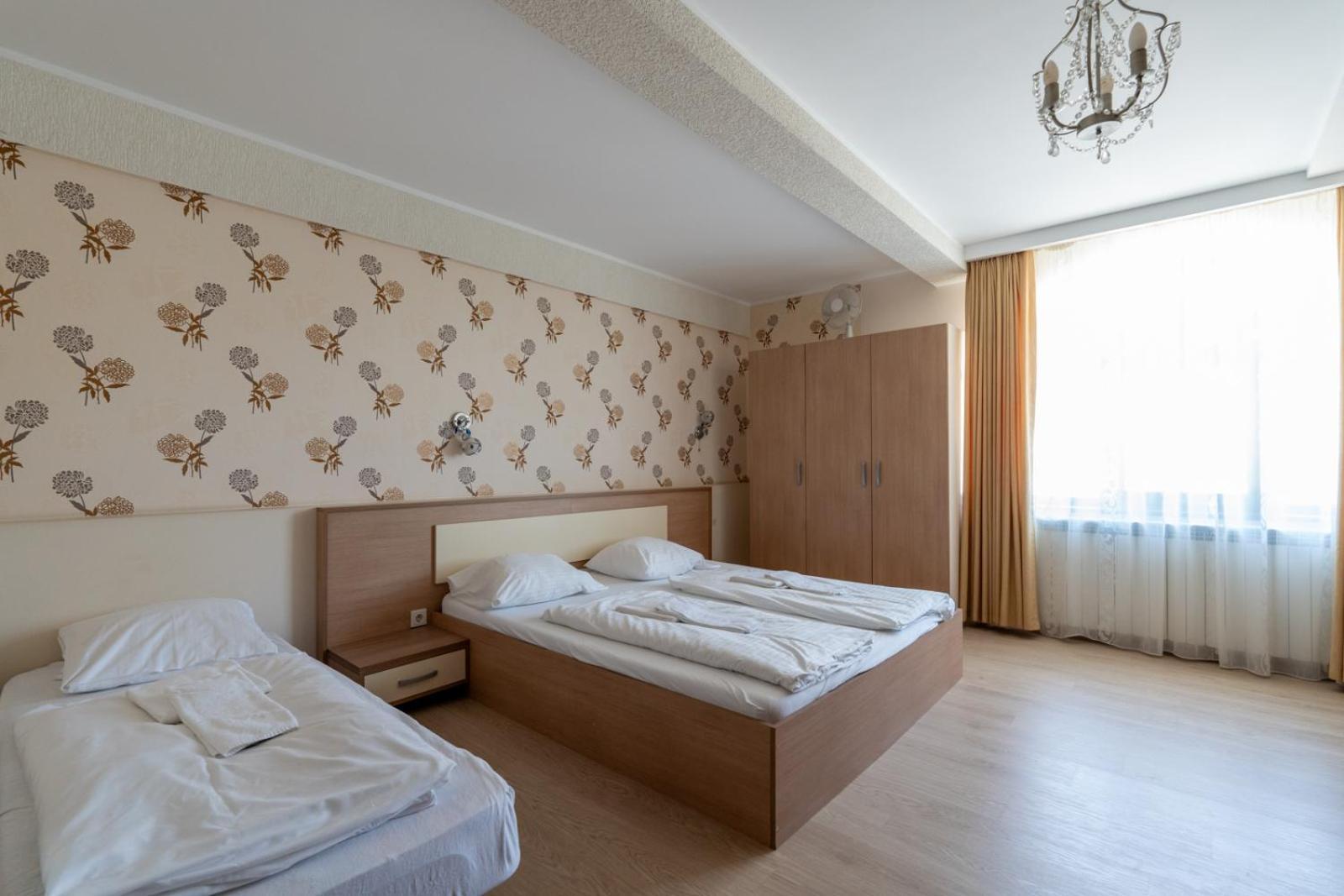 Farawayhomes Aparthotel Near Vienna Airport - Anytime Self Check-In Bruck an der Leitha Exterior photo