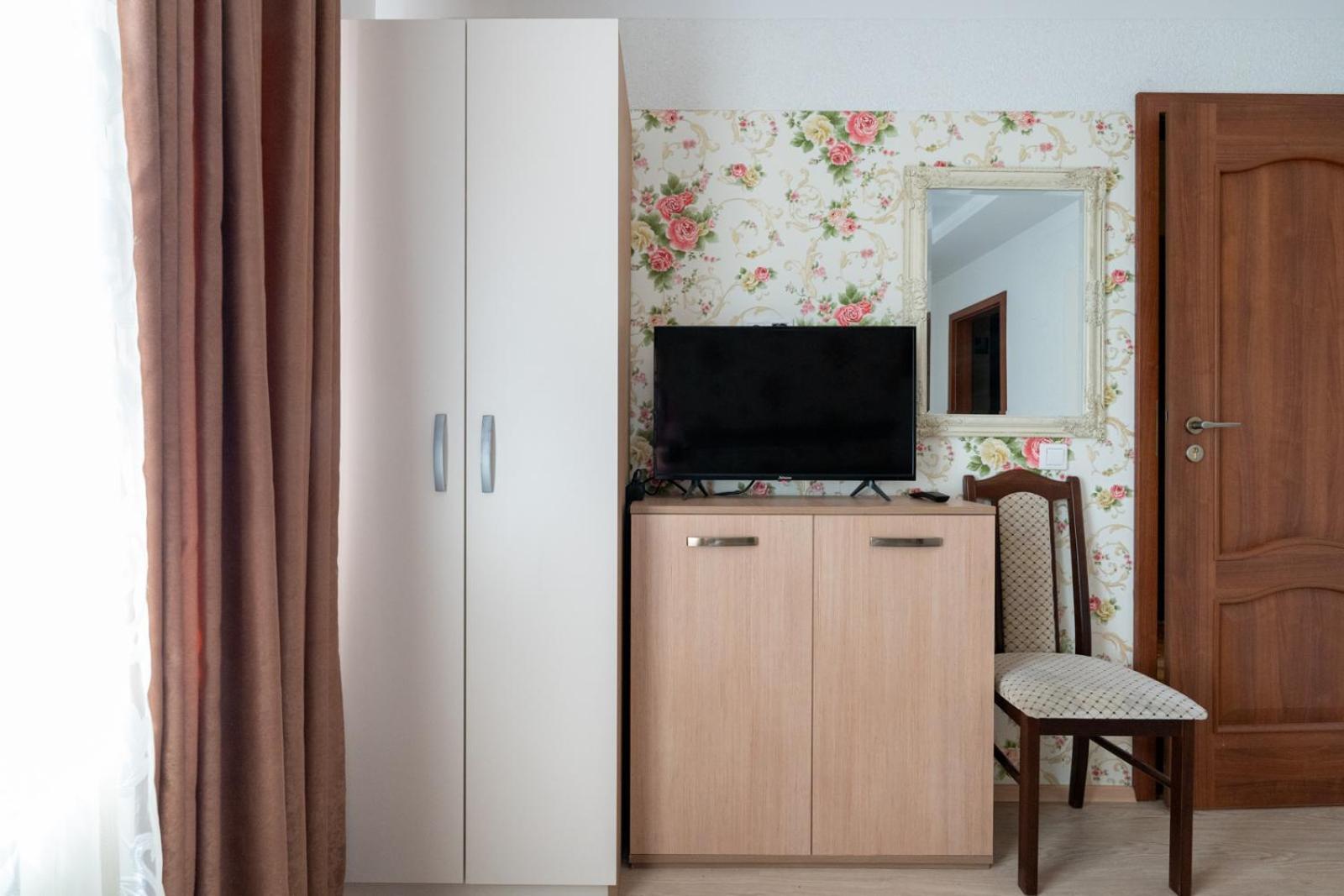 Farawayhomes Aparthotel Near Vienna Airport - Anytime Self Check-In Bruck an der Leitha Exterior photo